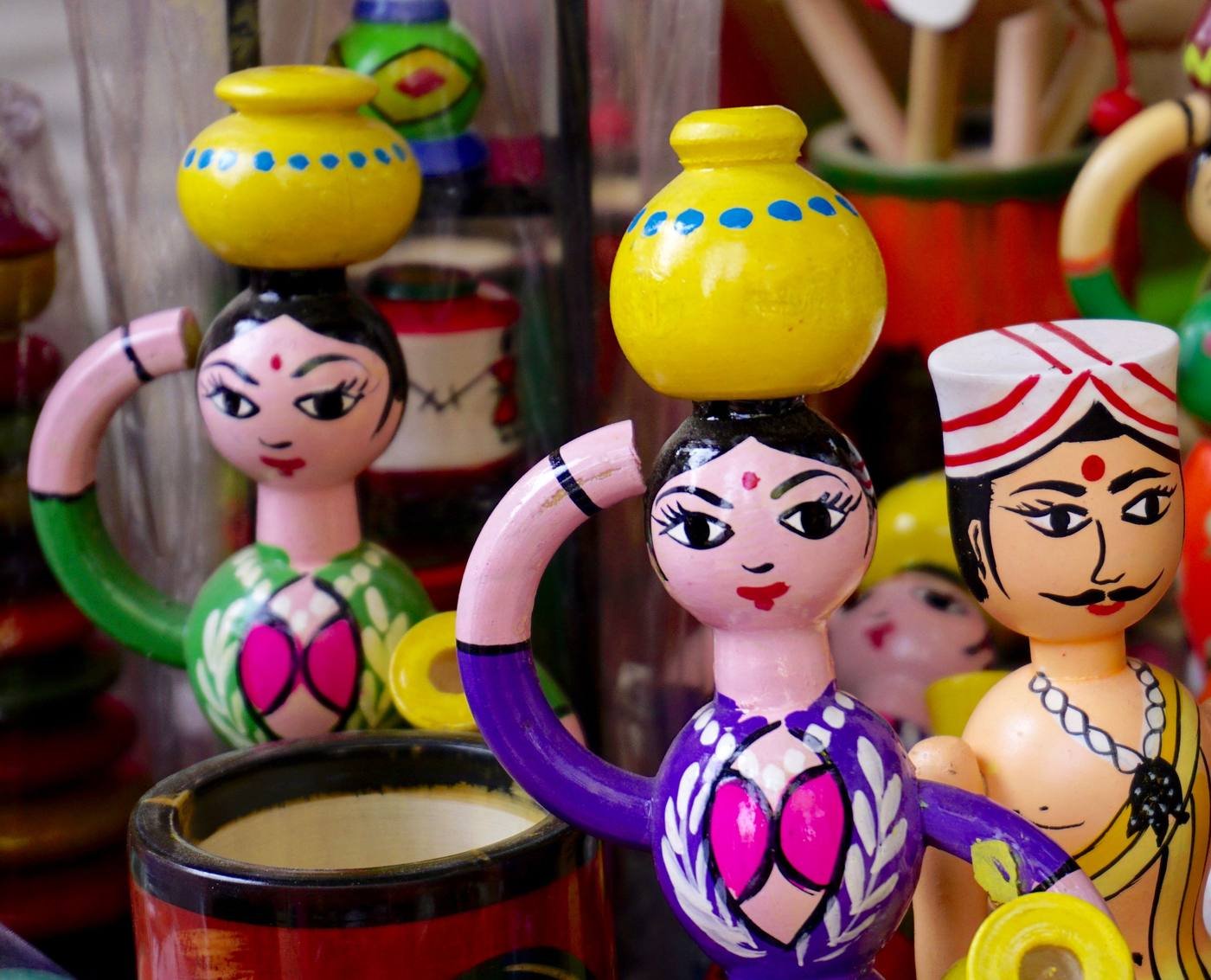 Handicrafts & toys